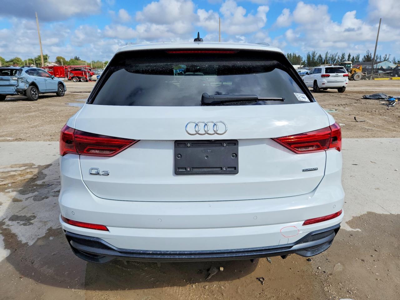 2021 Audi Q3 VIN WA1DECF39M1046202 photo 6