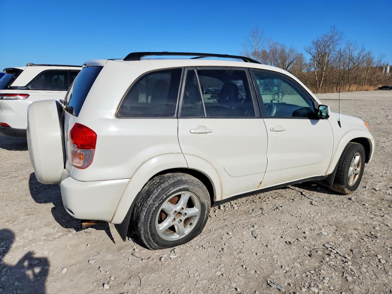 2002 TOYOTA Rav4 VIN JTEHH20V220140150 photo 3