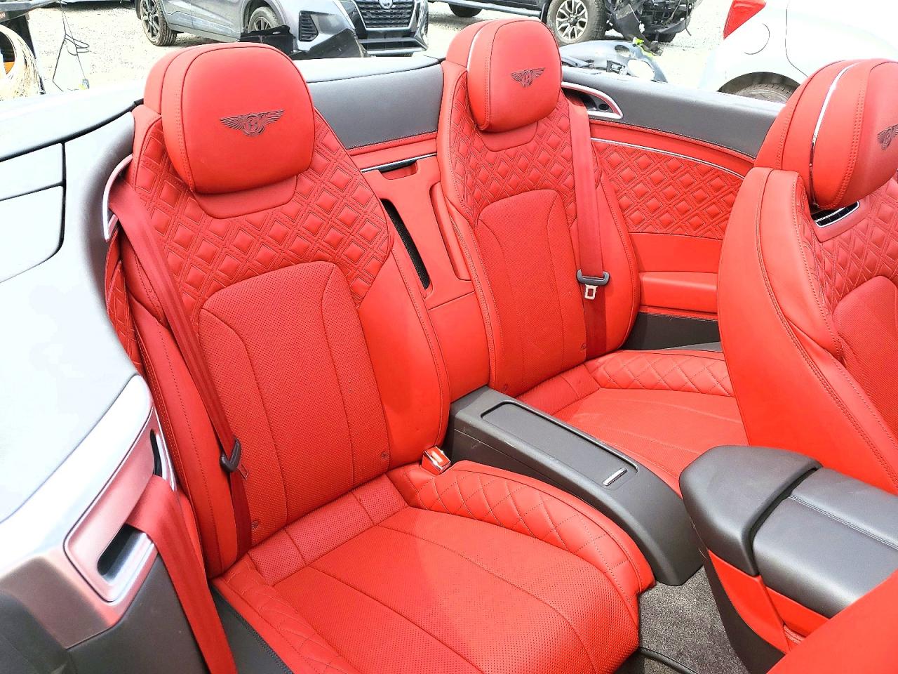 2022 Bentley Continenta VIN SCBDT4ZG0NC096513 photo 10