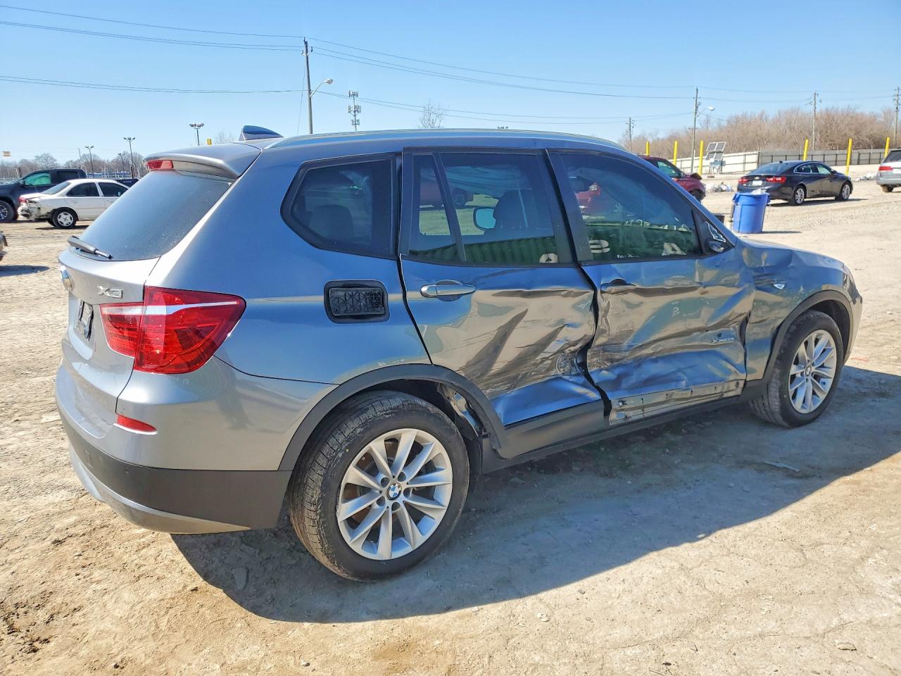 2014 BMW X3 VIN 5UXWX9C55E0D14169 photo 3