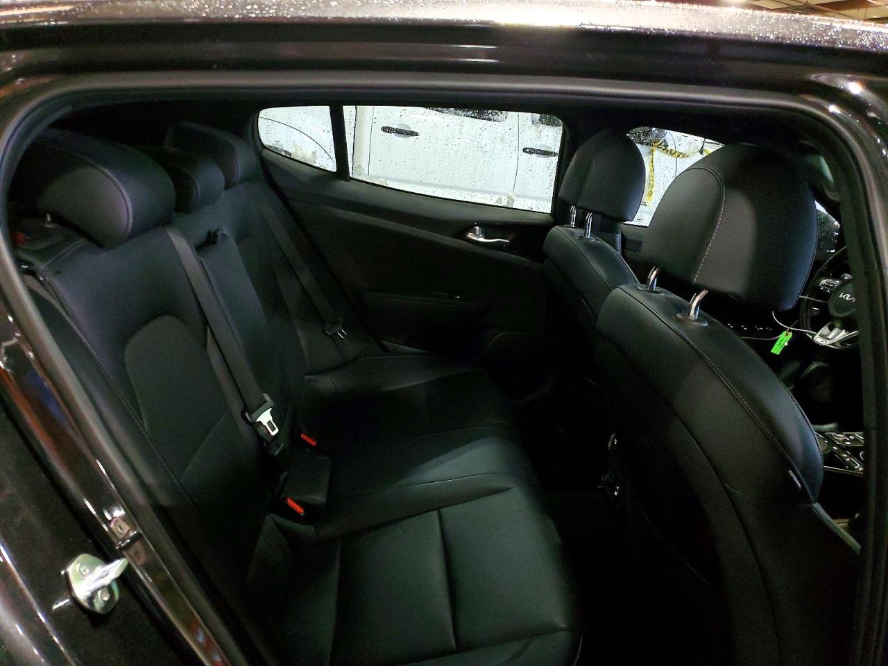 2022 Kia Stinger VIN KNAE35LD8N6100924 photo 10