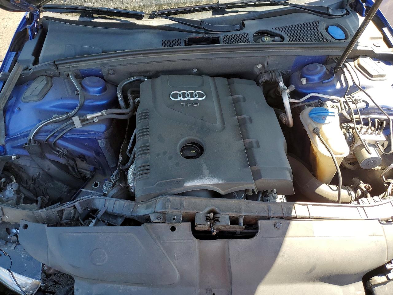 2016 Audi A4 VIN WAUFFAFLXGA009824 photo 11