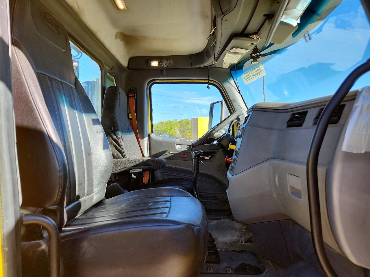 2017 PETERBILT All other VIN 1XPBDP9X0HD410841 photo 5