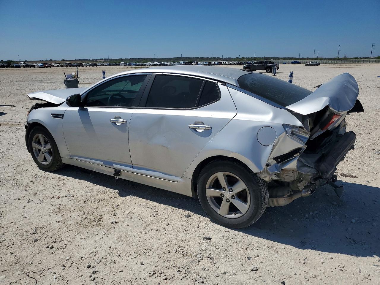 2014 Kia Optima lx VIN 5XXGM4A75EG330521 photo 2