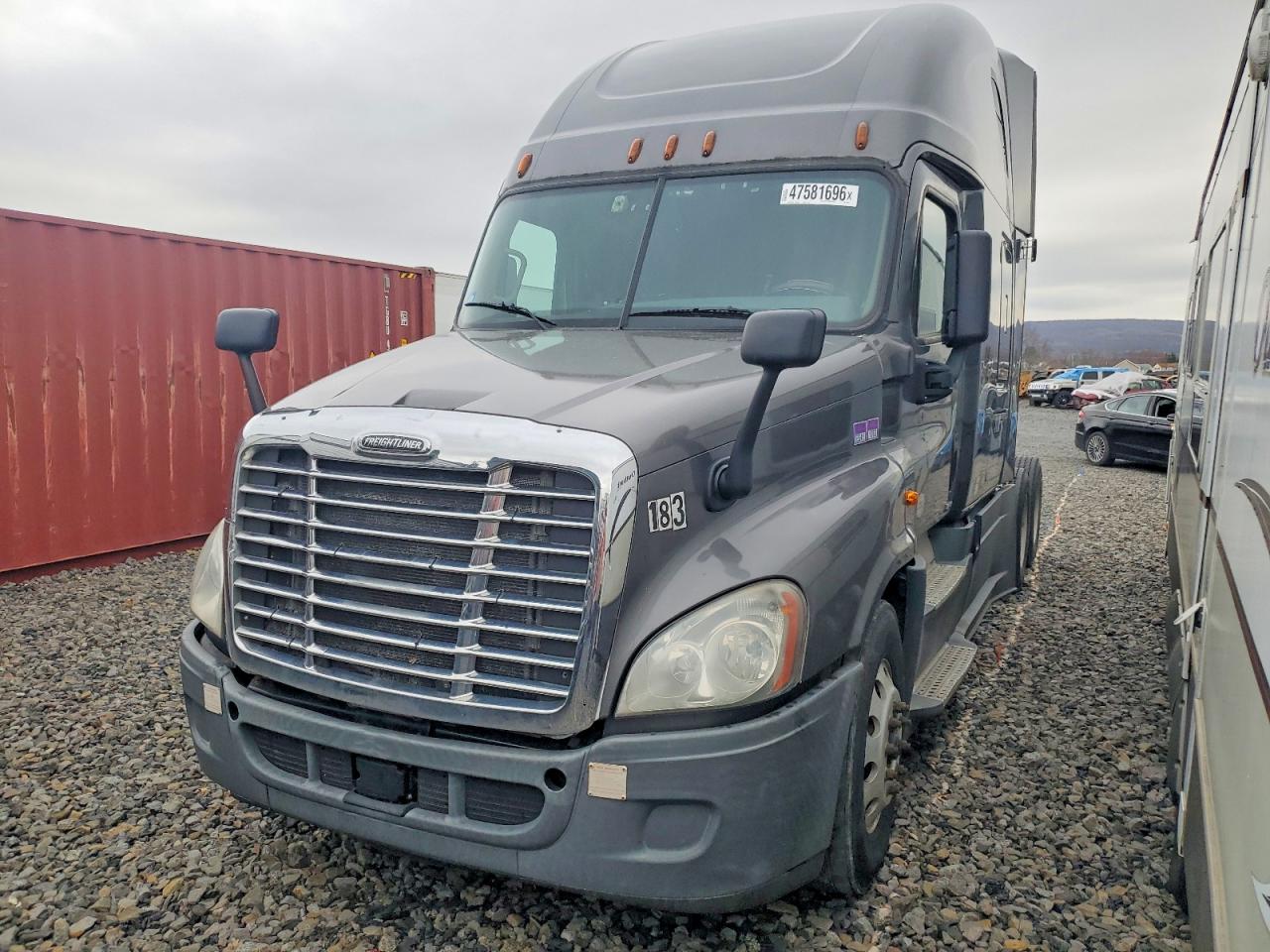 2018 FREIGHTLINER All other VIN 1FUJGLDRXJLJK3369 photo 2