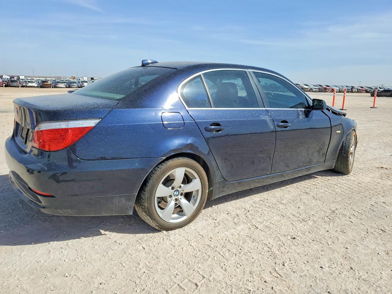 2008 BMW 5 series VIN WBANU53528CT06820 photo 3