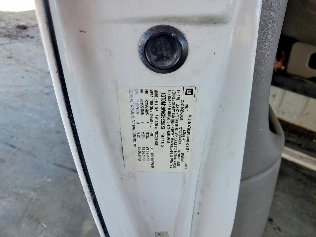 1999 GMC Safari VIN 1GTDM19W6XB525033 photo 12