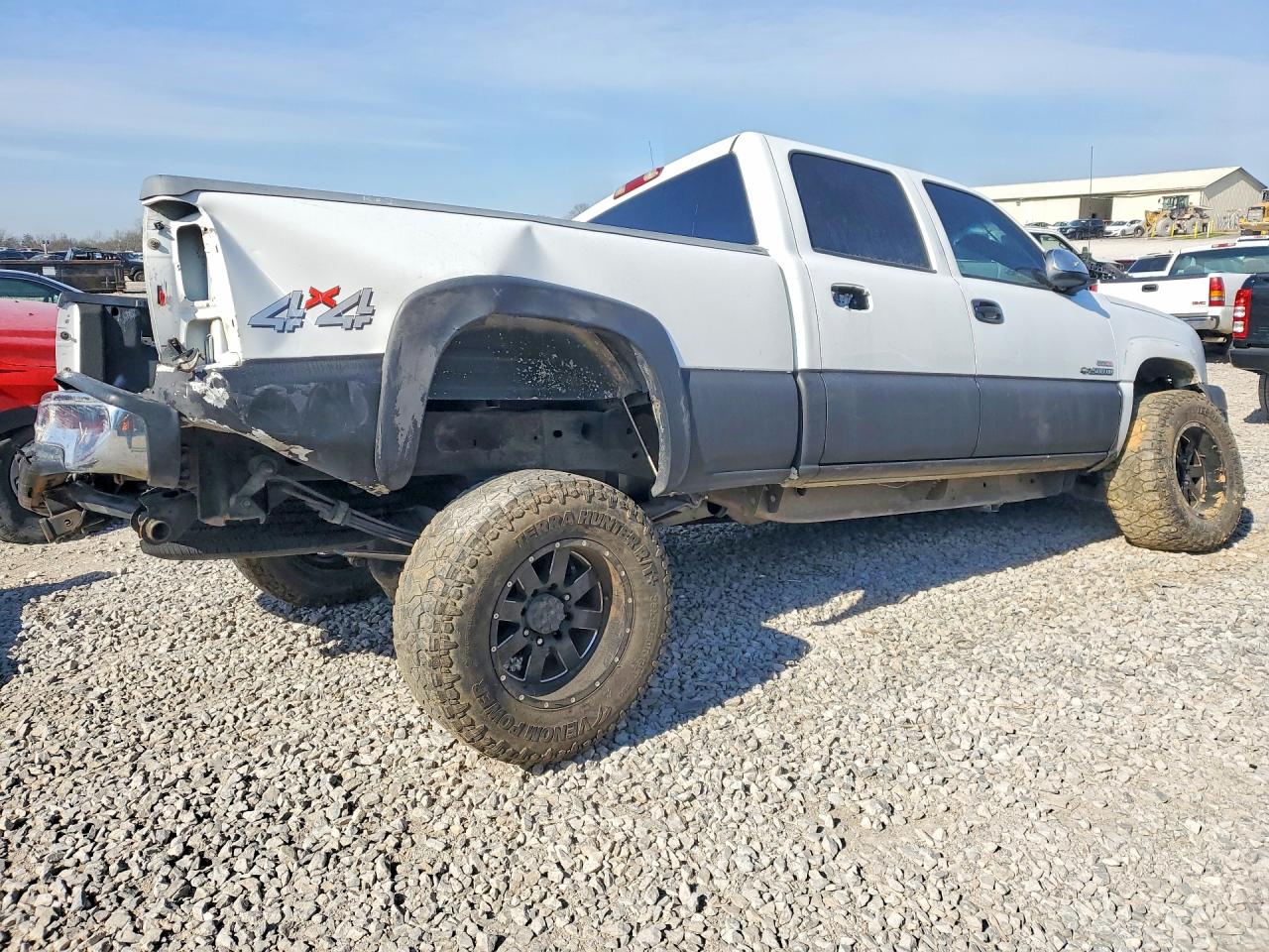 2004 Chevrolet All models VIN 1GCHK23254F185302 photo 3