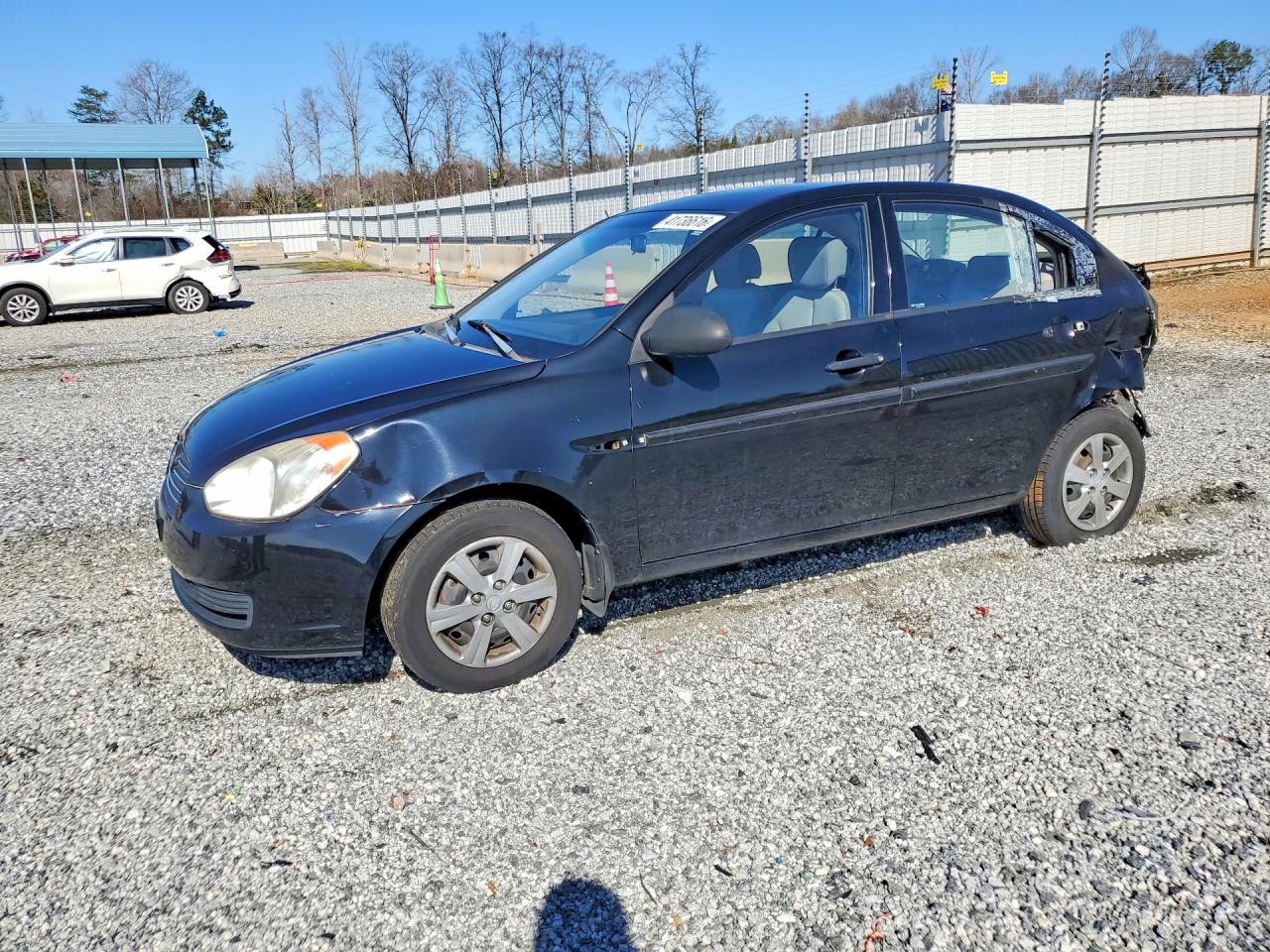 2008 Hyundai Accent VIN KMHCN46C98U258993 photo 1