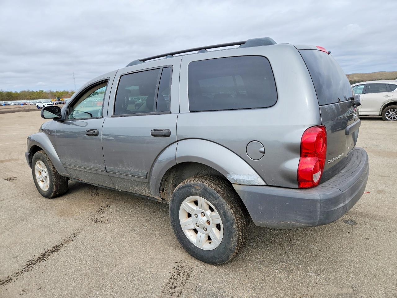 2005 DODGE Durango VIN 1D4HD38N45F589781 photo 2