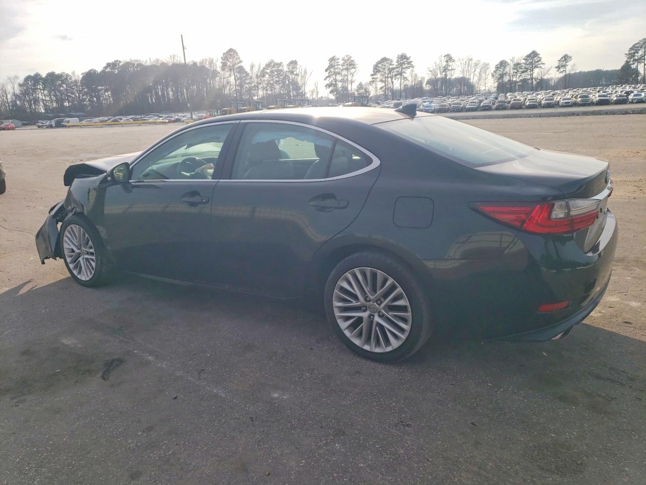 2016 Lexus ES350 VIN 58ABK1GG1GU011253 photo 2