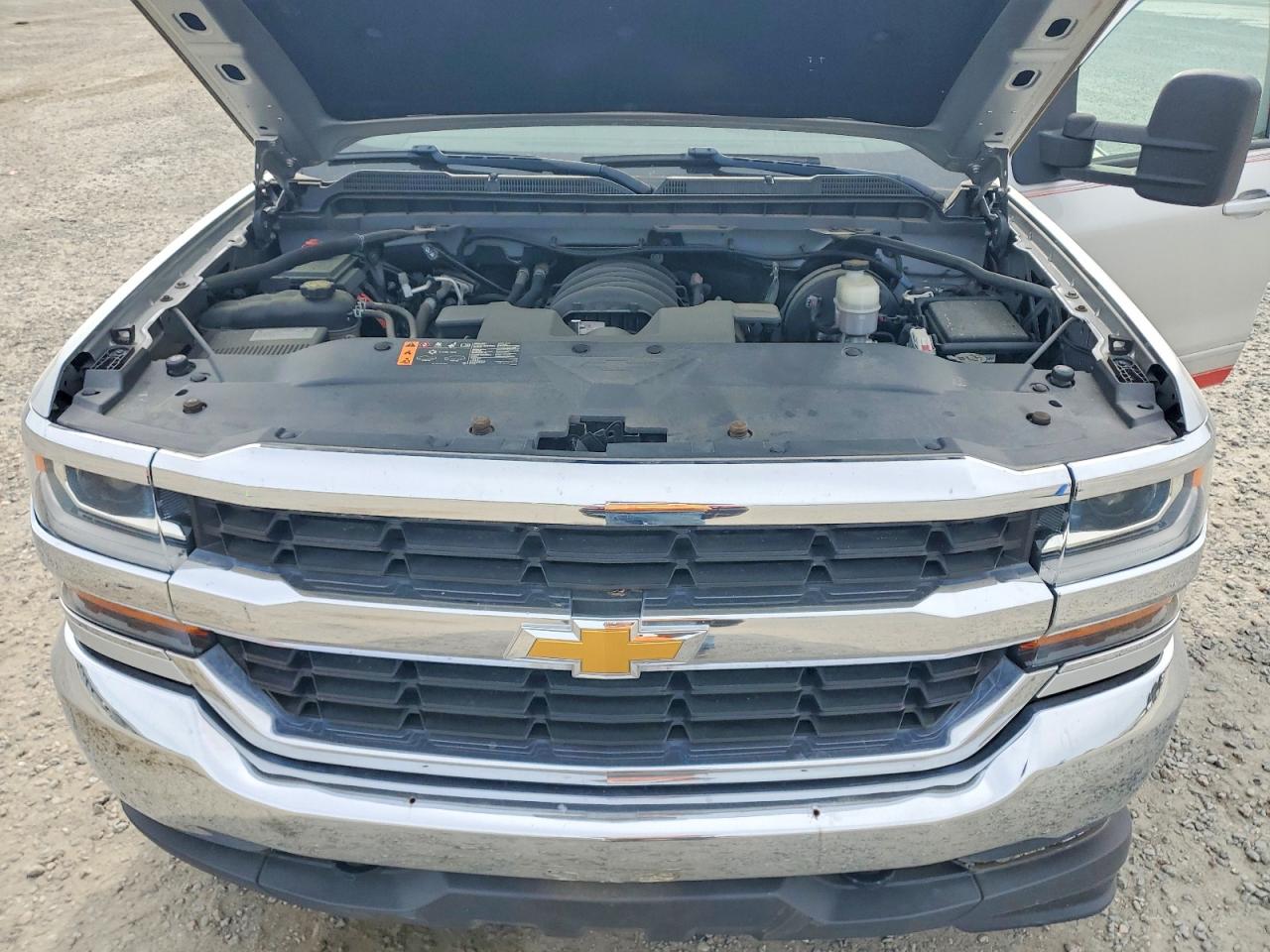 2019 Chevrolet All models VIN 2GCVKPEC2K1108672 photo 11