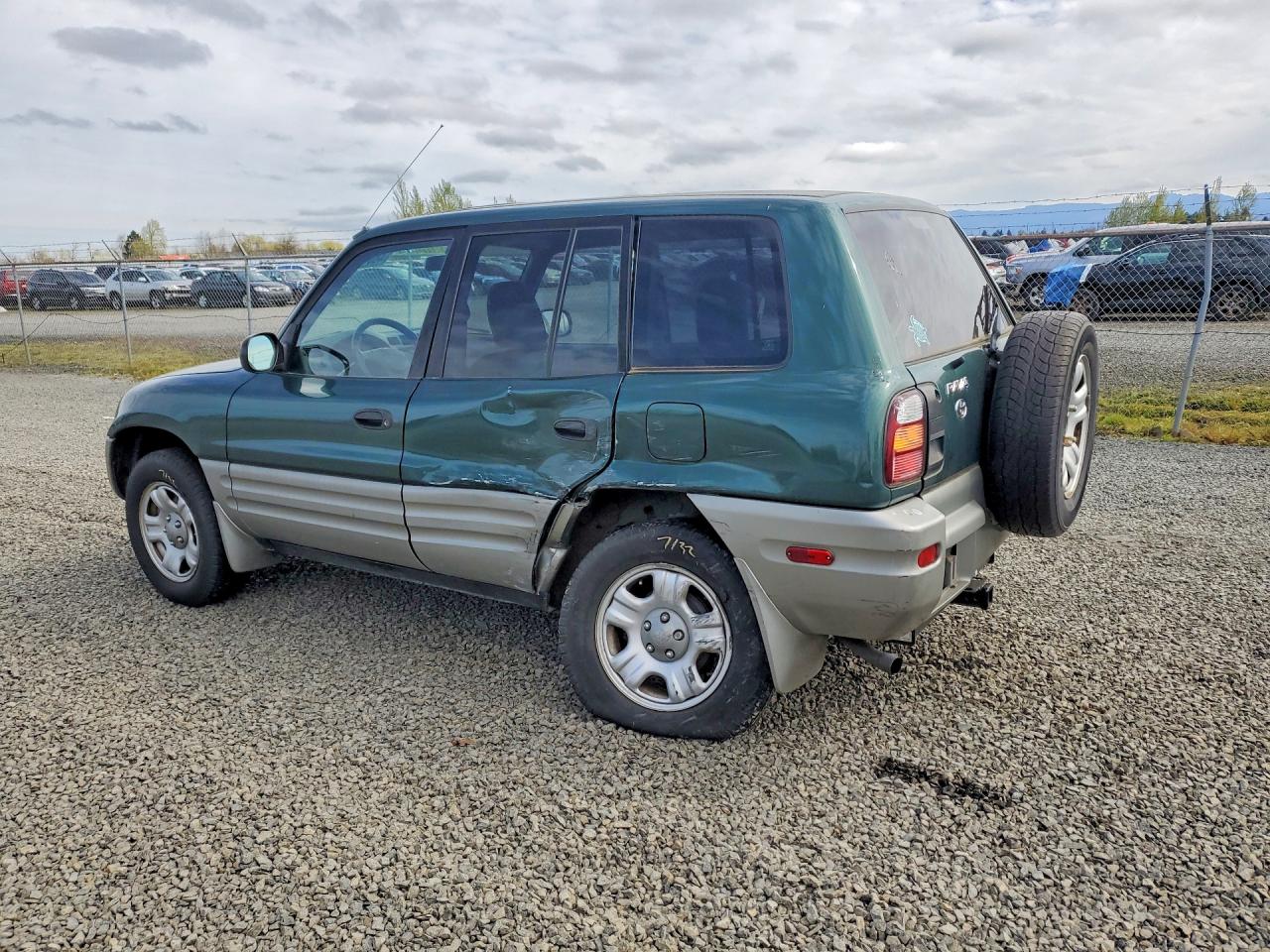 2000 Toyota Rav4 VIN JT3HP10V2Y7157066 photo 2