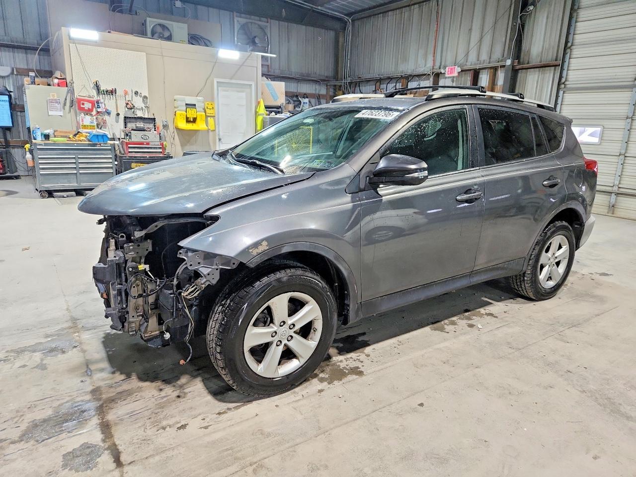 2014 Toyota Rav4 VIN 2T3RFREVXEW188382 photo 1