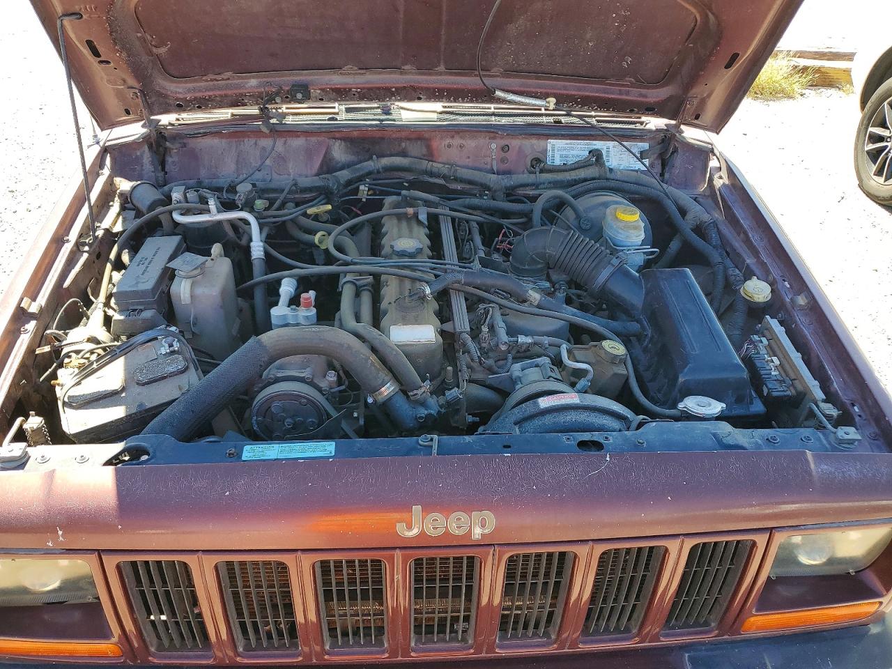 2000 JEEP Cherokee VIN 1J4FT48S2YL168161 photo 11