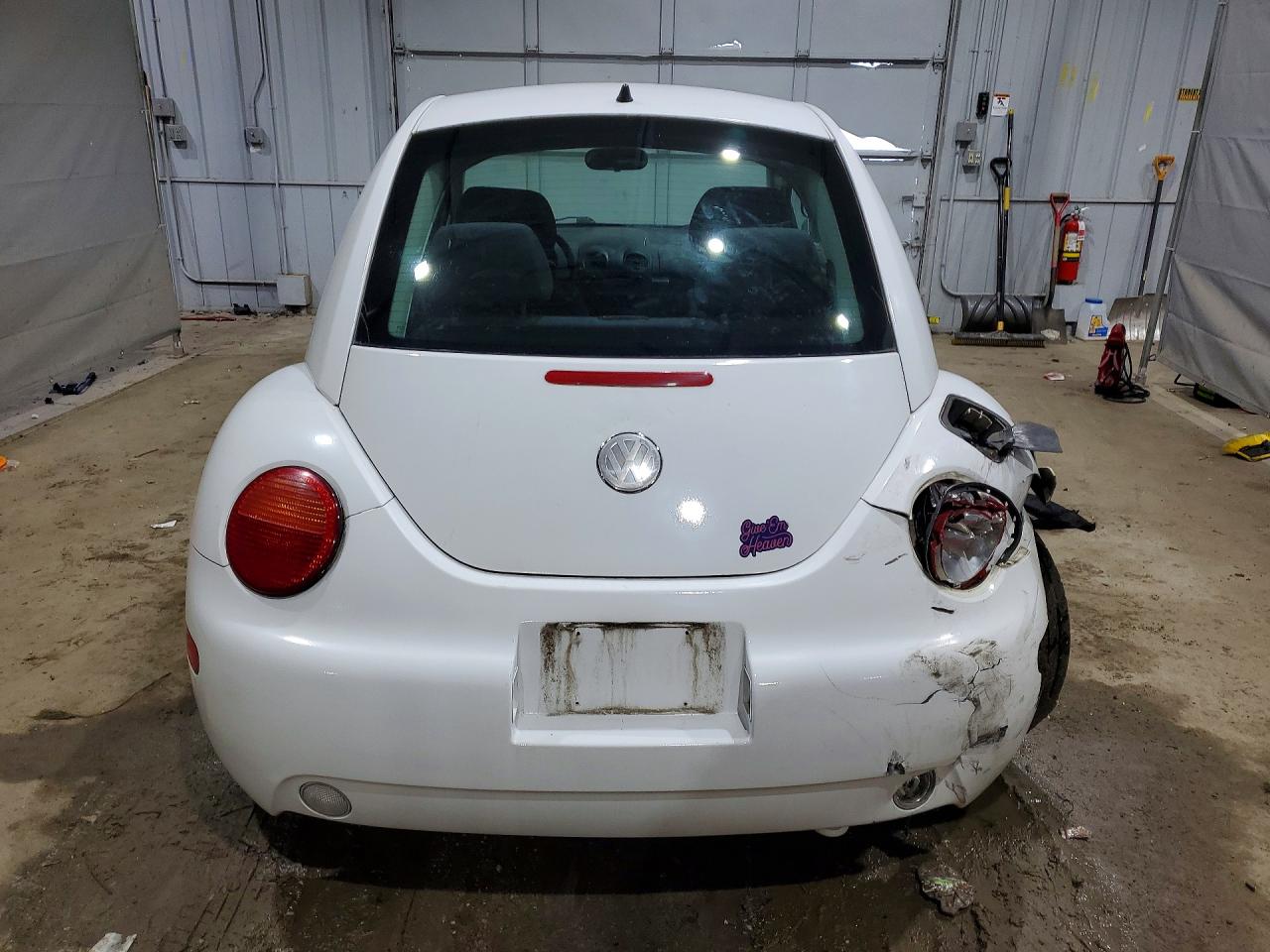 2003 Volkswagen Beetle VIN 3VWCK21C43M432259 photo 6
