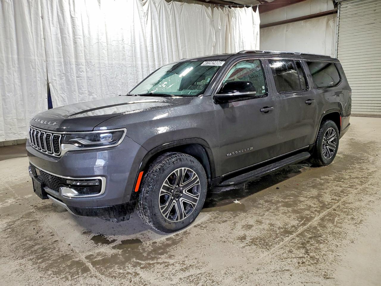2025 Jeep Wagoneer VIN 1C4SJSBP6SS524028 photo 1