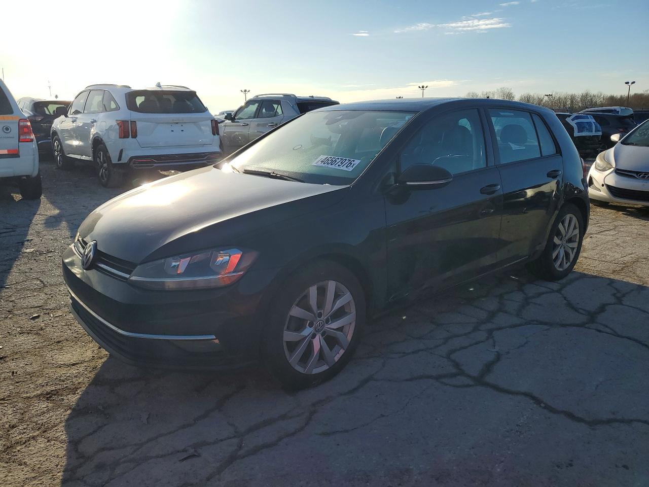 2019 Volkswagen Golf VIN 3VWG57AU7KM002321 photo 1