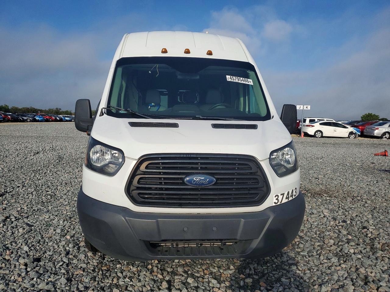 2019 Ford Transit VIN 1FDVU4XV7KKB31559 photo 5
