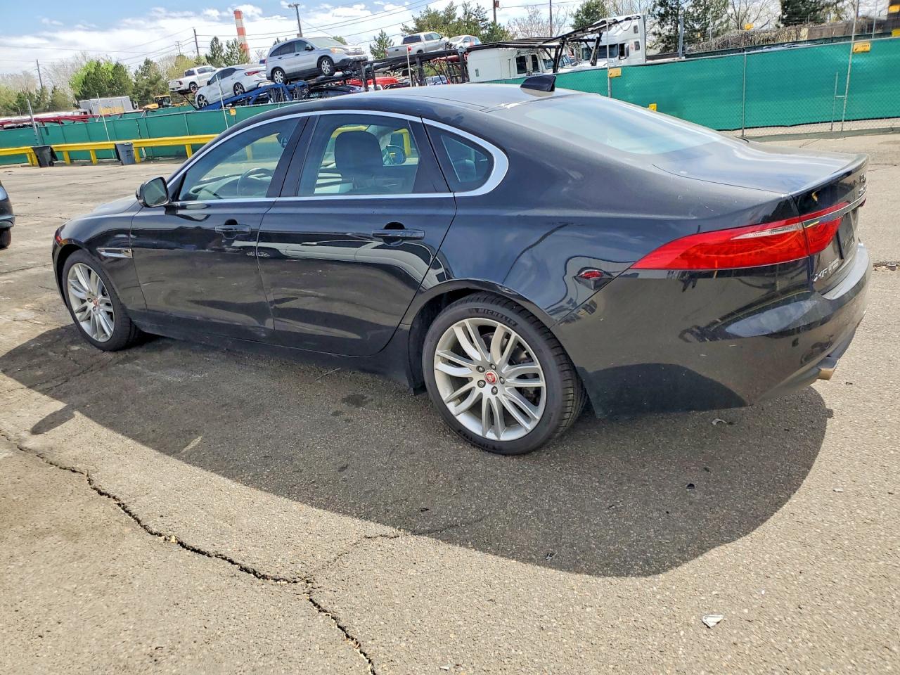 2016 Jaguar Xf VIN SAJBK4BV9GCY16198 photo 2