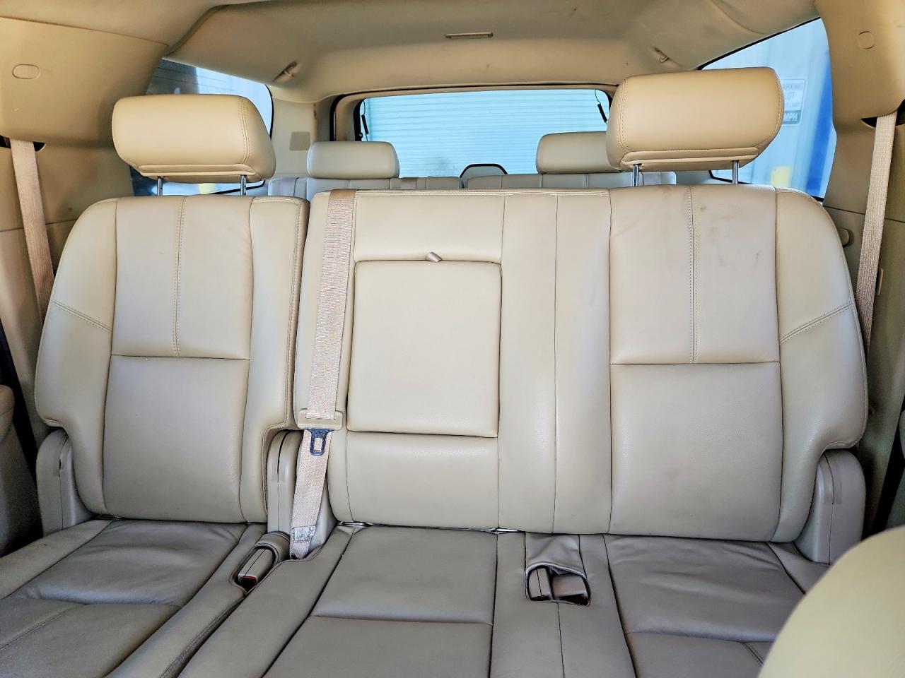 2010 GMC Yukon VIN 1GKUKKE3XAR119380 photo 10