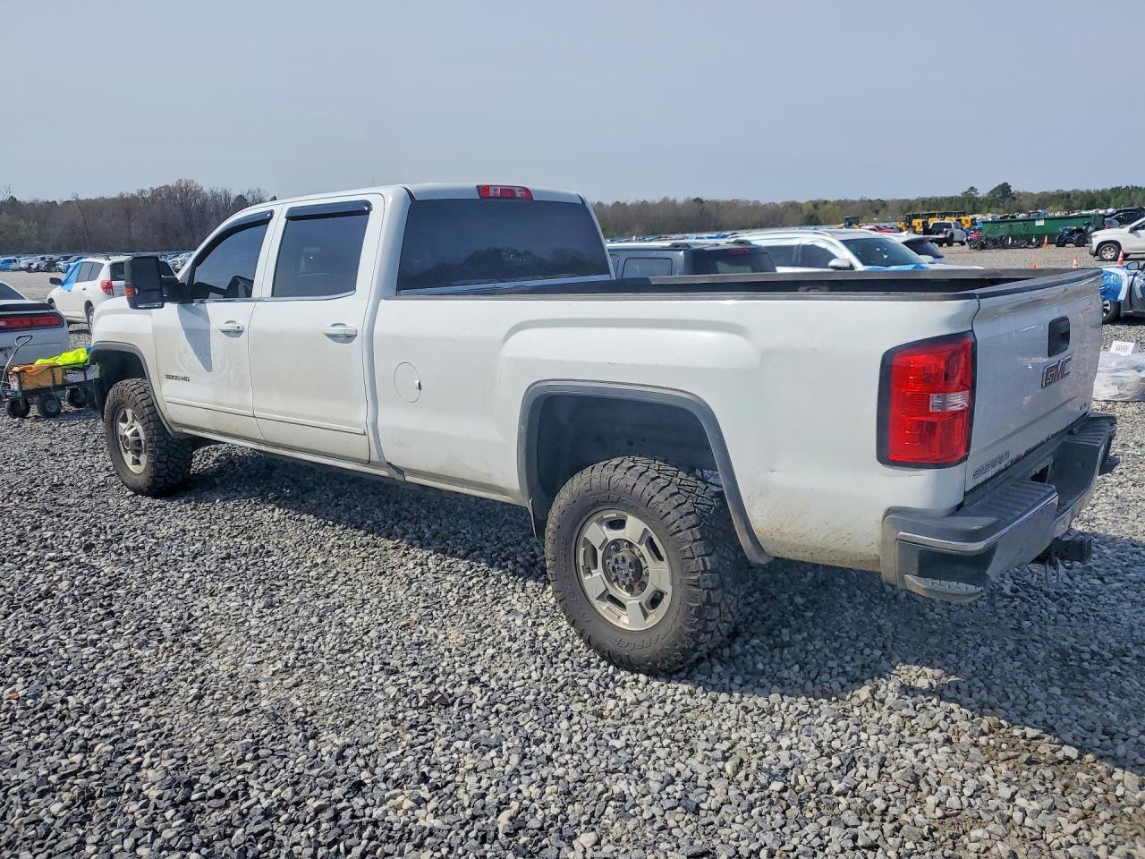 2019 GMC SIERRA VIN 1GT11PEG6KF118098 photo 2