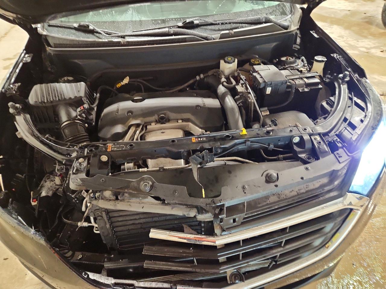 2018 Chevrolet Equinox VIN 2GNAXTEX5J6261681 photo 12