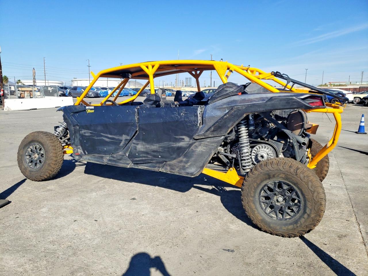 2021 Can-Am Maverick x3 max VIN 3JBVMAY26MK000589 photo 3