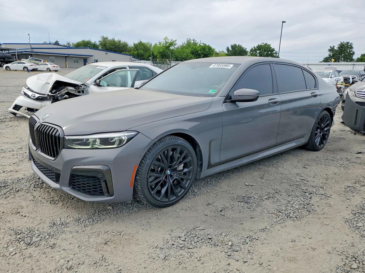2022 BMW 7 series VIN WBA7U2C01NCG92527 photo 1