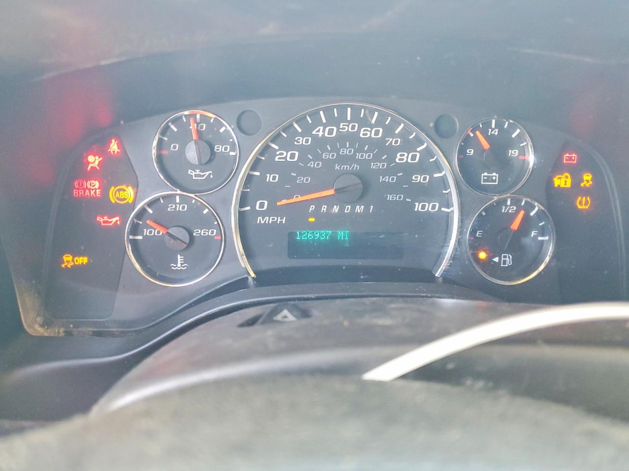2017 GMC Savana VIN 1GTW7BFF1H1323363 photo 9