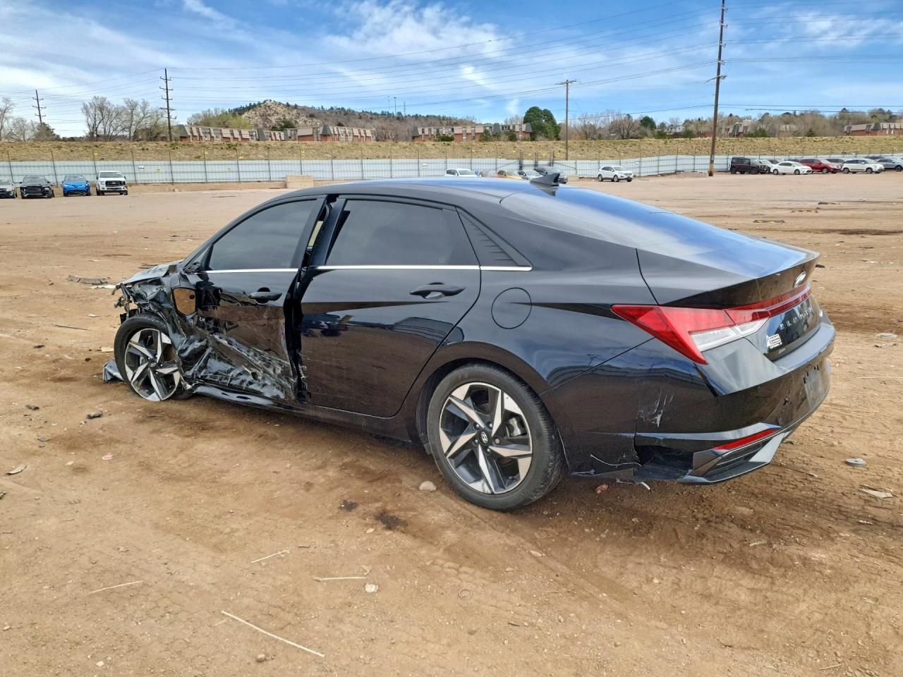 2023 Hyundai Elantra VIN KMHLP4AG4PU371575 photo 2