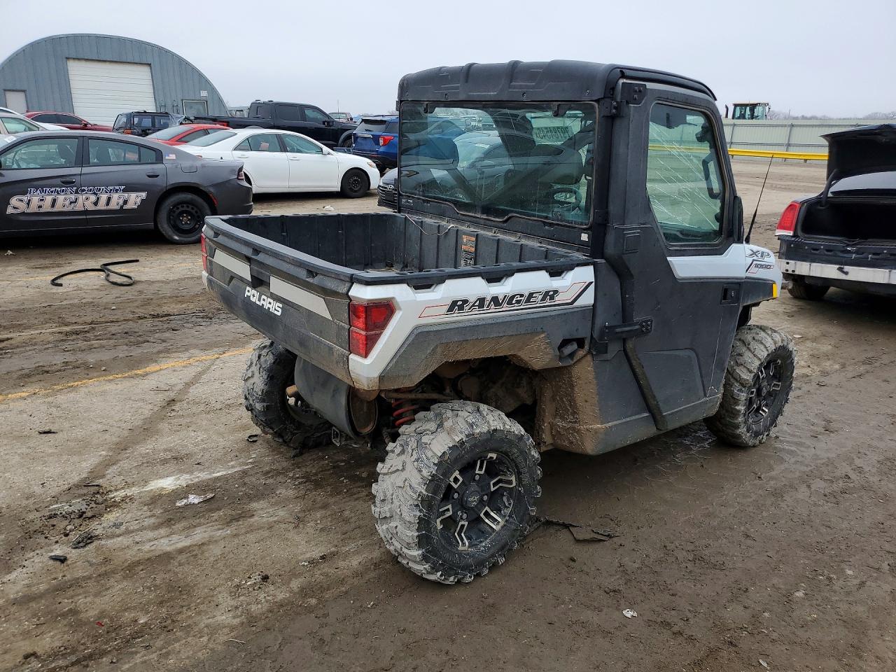 2021 Polaris Ranger VIN 4XARRU995M8064345 photo 3