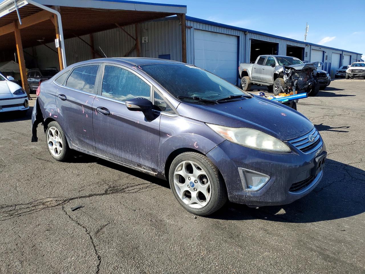 2013 Ford Fiesta VIN 3FADP4CJ5DM131006 photo 4