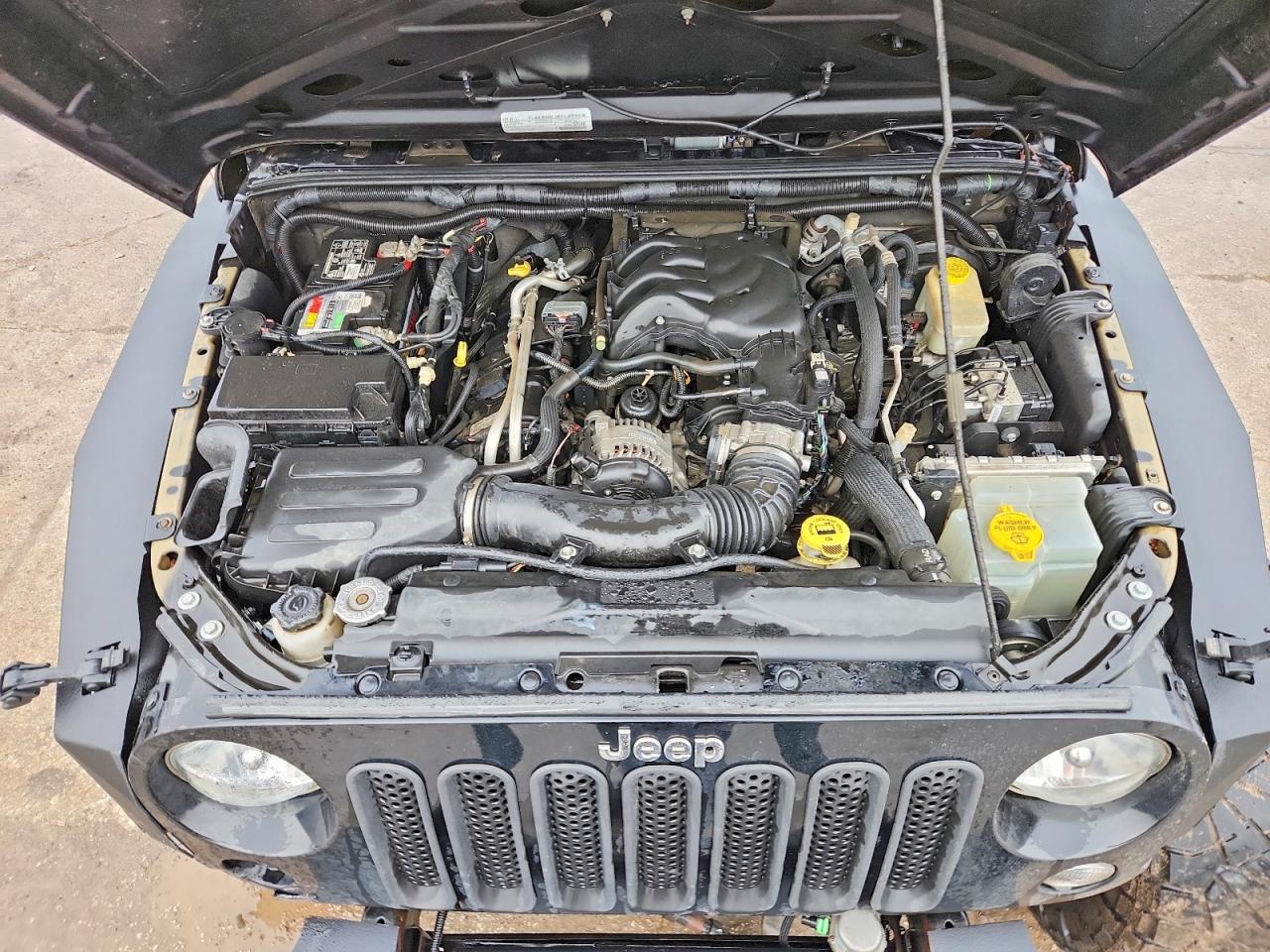 2016 Jeep Wrangler unlimited VIN 1C4BJWDG9GL307711 photo 11