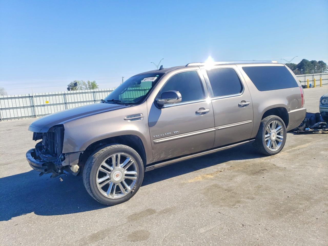 2014 Cadillac Escalade VIN 1GYS3JEF4ER176890 photo 1