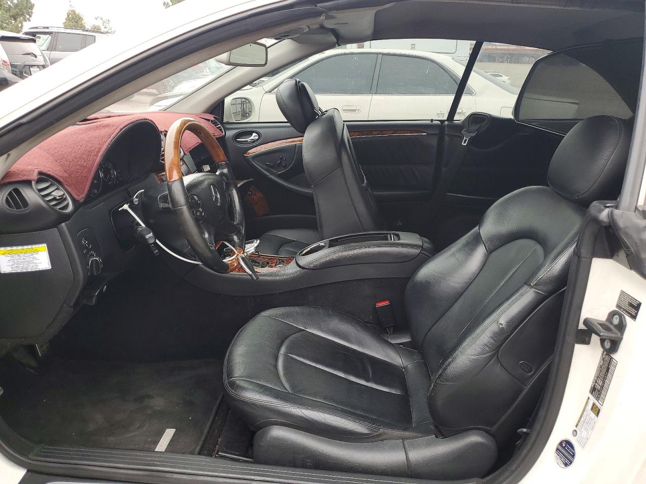 2009 Mercedes-Benz Clk-class VIN WDBTK56F79F262879 photo 7