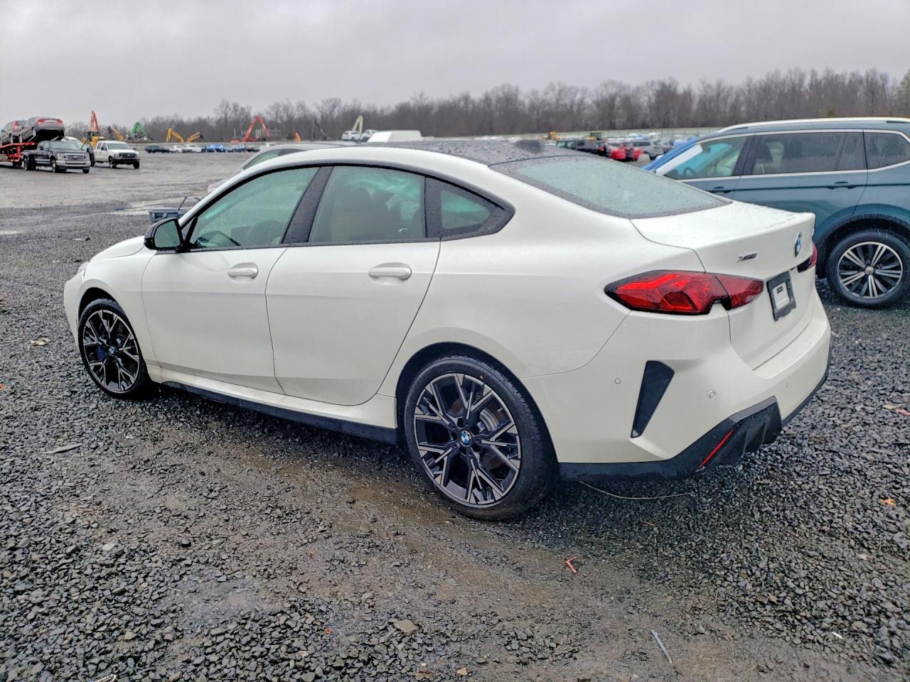 2026 BMW 2 series VIN WBA23GG09T7U19715 photo 2
