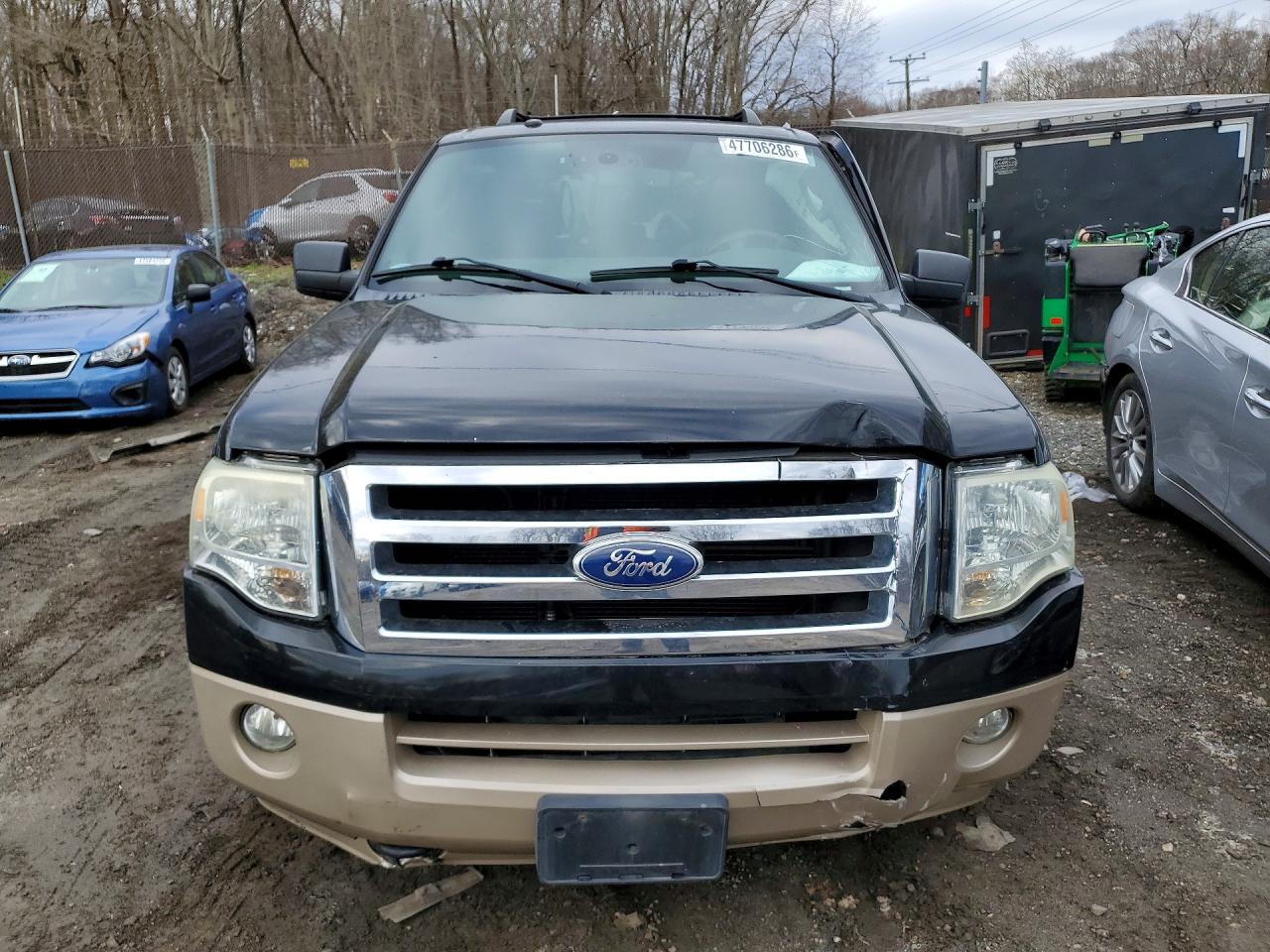 2010 Ford Expedition VIN 1FMJU1J55AEB62067 photo 5