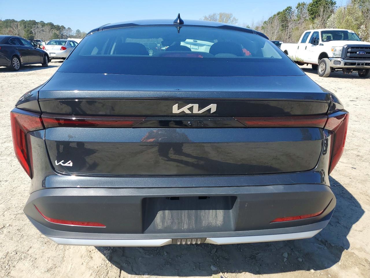 2025 Kia All other VIN 3KPFT4DE8SE099739 photo 6