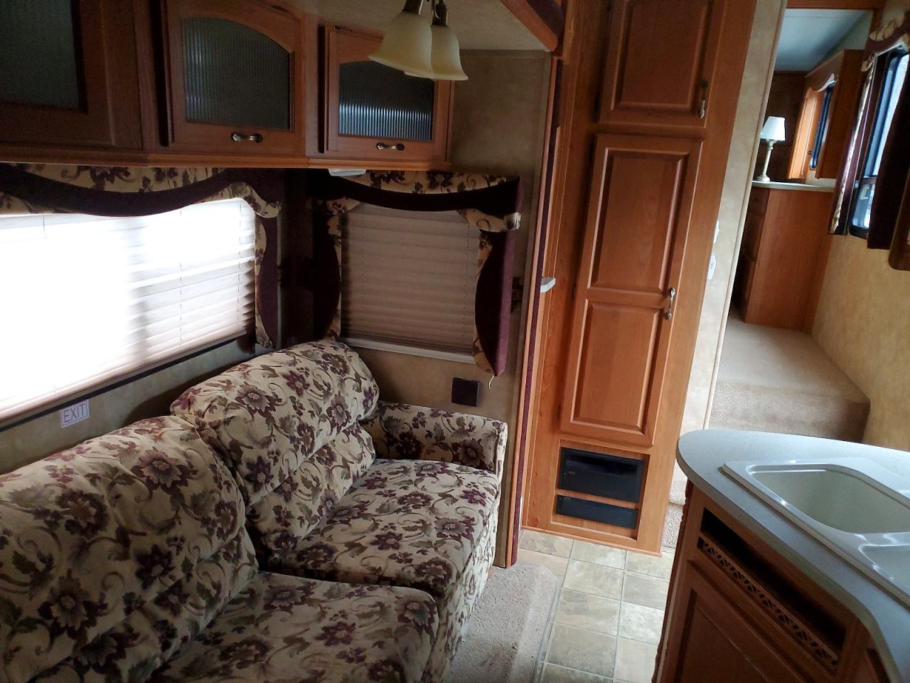 2008 JAYCO All models VIN 1UJCJ02RX81LK0244 photo 5