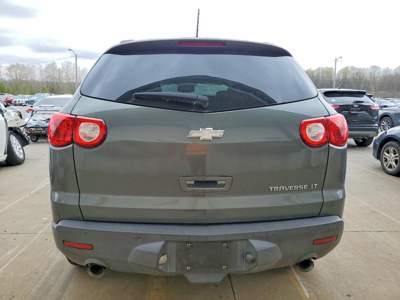 2010 CHEV Traverse VIN 1GNLRGED0AJ221513 photo 6