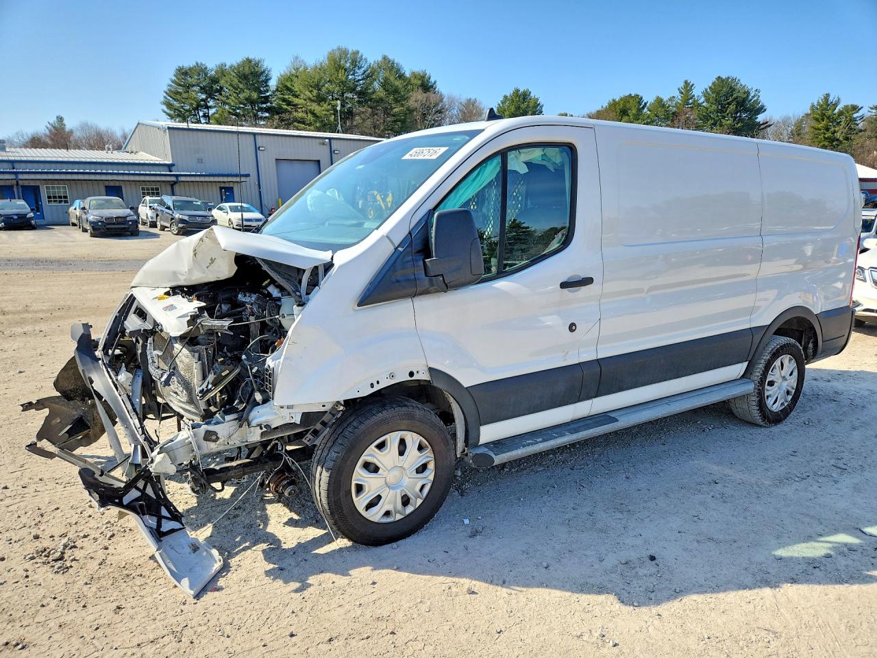 2022 Ford Transit VIN 1FTBR1Y86NKA38620 photo 1