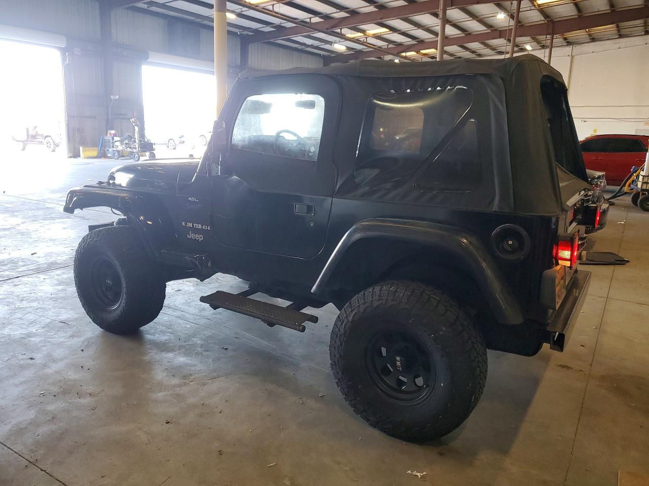 1997 Jeep Wrangler / VIN 1J4FY19S3VP431826 photo 2