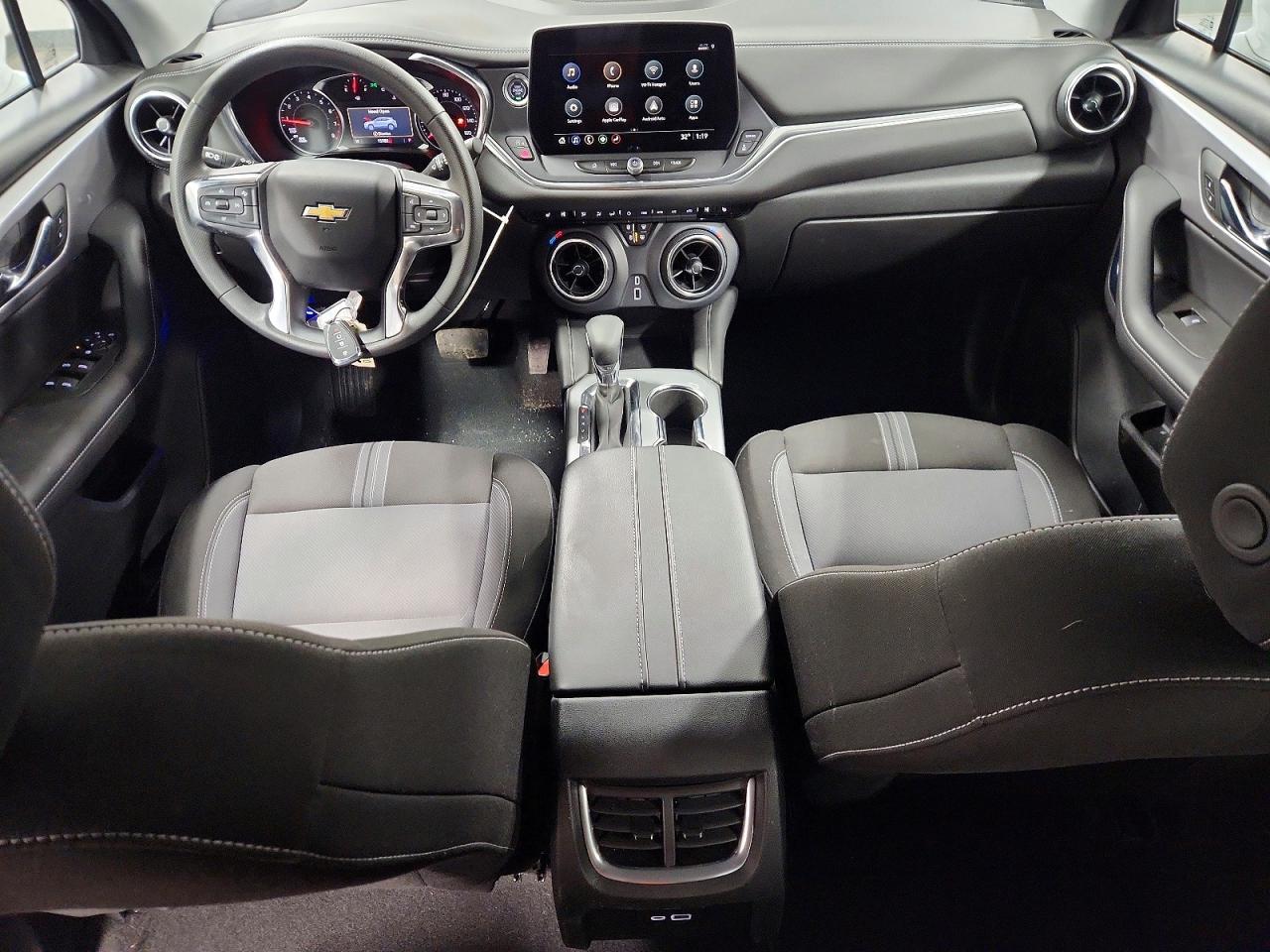 2025 Chevrolet Blazer VIN 3GNKBCR46SS238531 photo 8