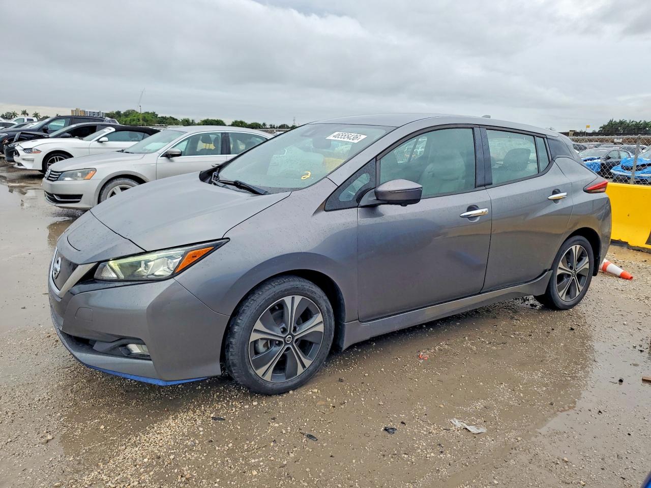 2021 Nissan Leaf VIN 1N4BZ1DVXMC550200 photo 1