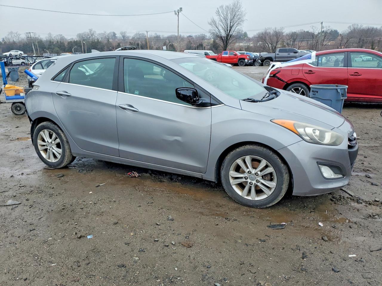 2013 Hyundai Elantra gt VIN KMHD35LE6DU126256 photo 4