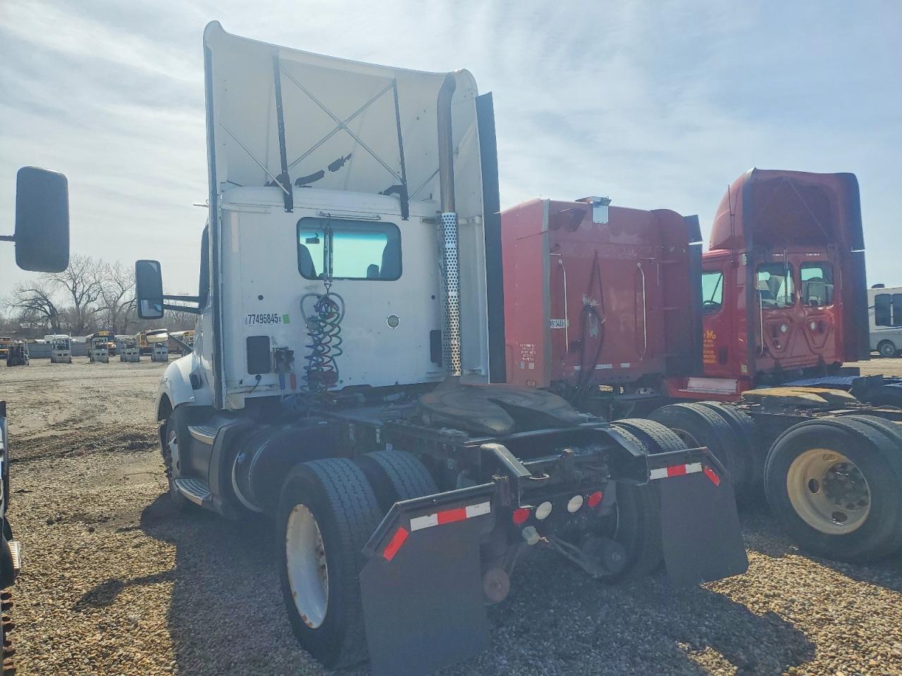 2016 KW T680 semi VIN 1XKYA48X9GJ496434 photo 3