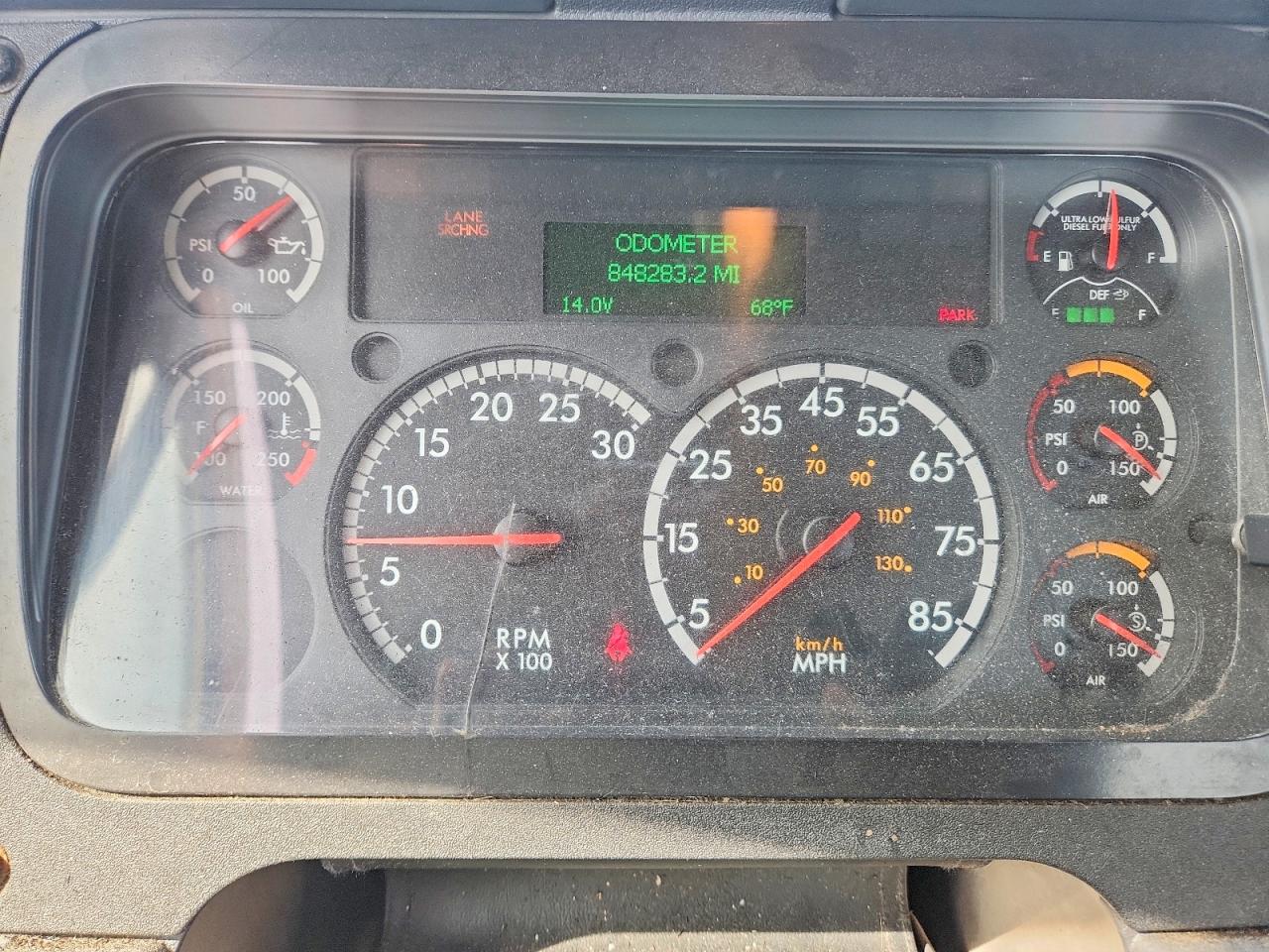 2016 FREIGHTLINER All other VIN 1FUBGEDV0GLHC5640 photo 8