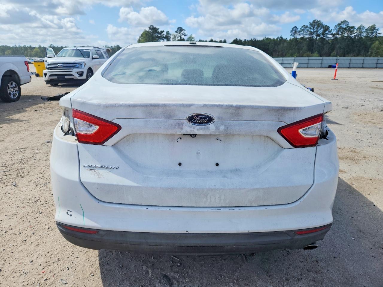 2016 Ford Fusion VIN 3FA6P0G75GR176373 photo 6