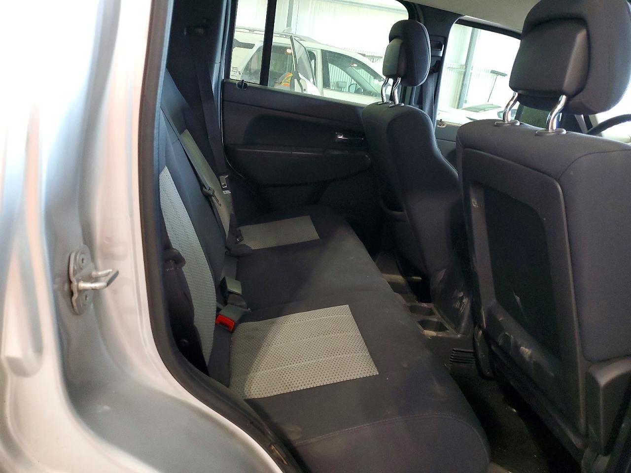 2010 Jeep Liberty VIN 1J4PN2GK8AW131639 photo 11